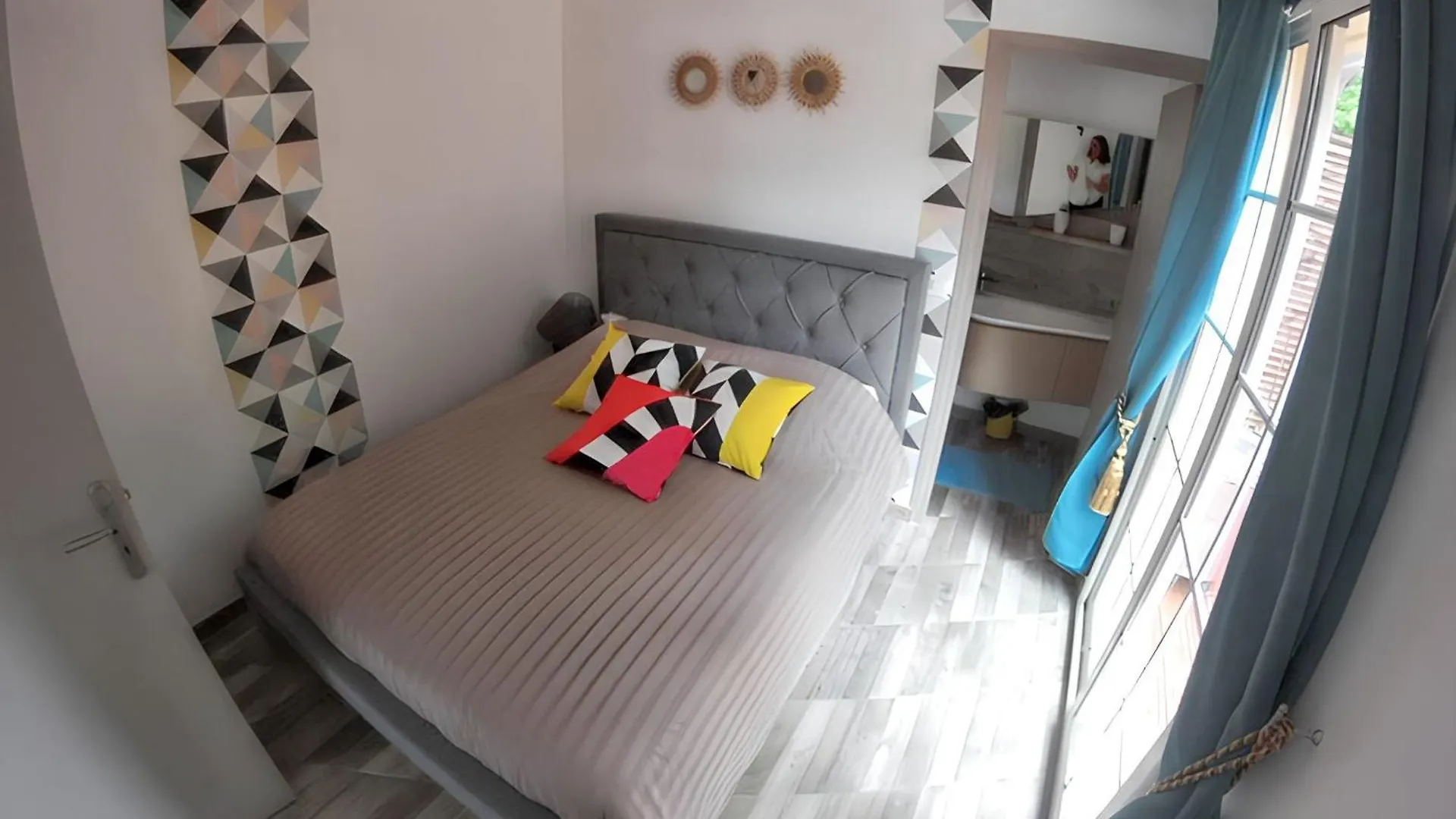La Trinité Seaside Villa: 2-Bedroom with Pool and Garden La Trinite